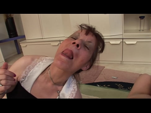 ❤️ Twee oumas en een oupa het 'n drietal ️❌ Superpornografie by porn af.xlxxporno.ru ️❤