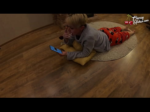 ❤️ Crazy Blond Suig Groot Piel Suig en bons Daarop - Anale Seks ️❌ Superpornografie by porn af.xlxxporno.ru ️❤