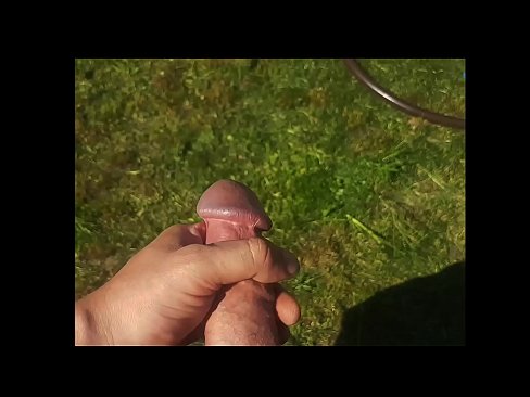 ❤️ Warm hottie laat haar pienk poesie naai en kom met 'n spuit in 'n somertuin ️❌ Superpornografie by porn af.xlxxporno.ru ️❤